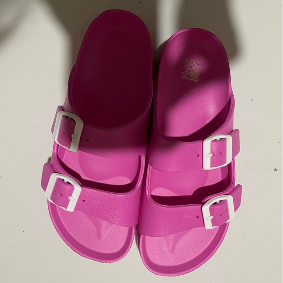 Pink slides Brand New - Picture 6 of 6